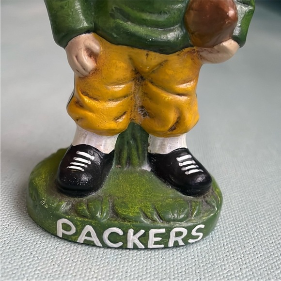 Green Bay Packers Figurine #12 - Picture 4 of 10